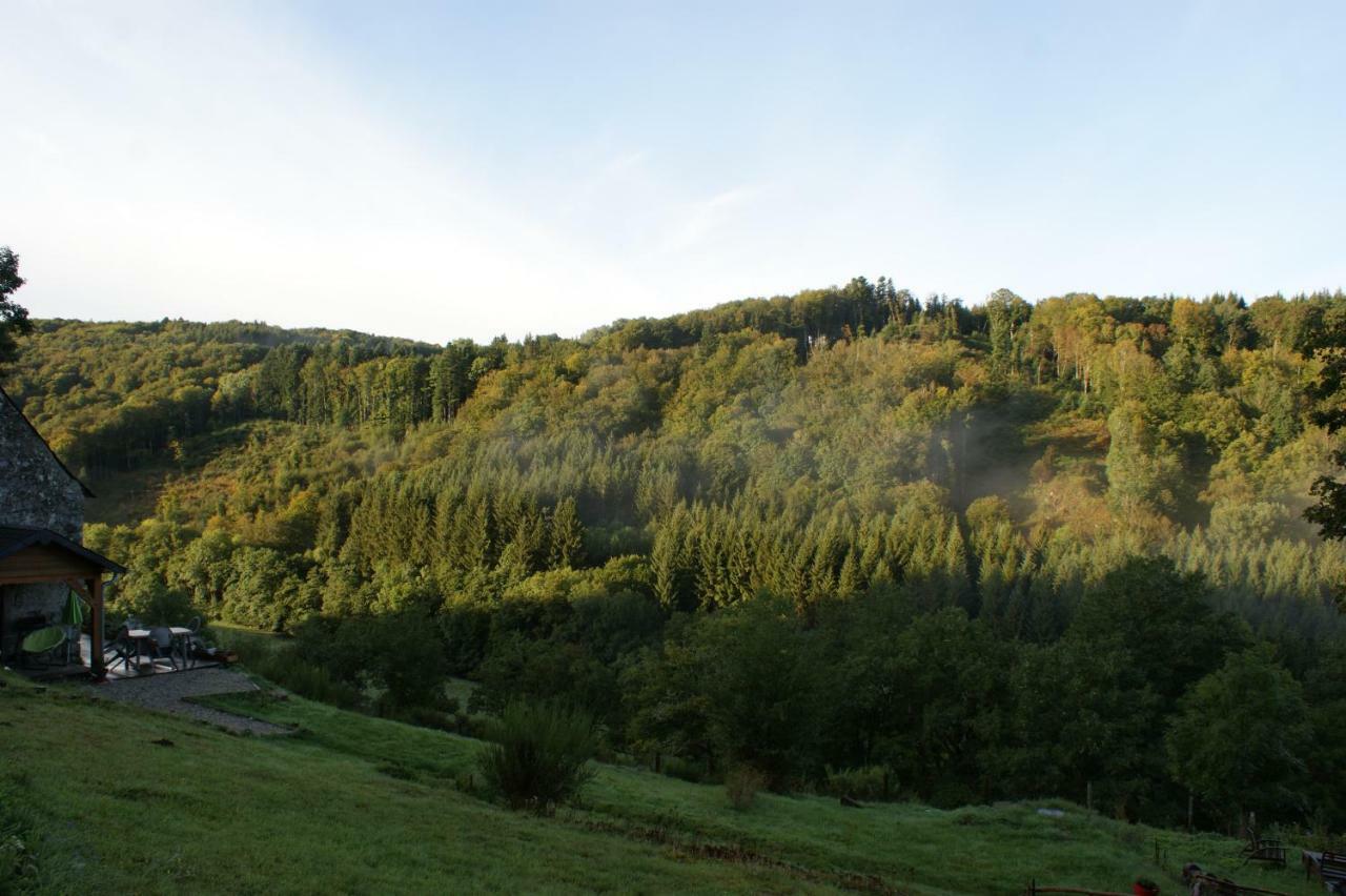 Le Gite De Chomet La Tour-d'Auvergne Luaran gambar